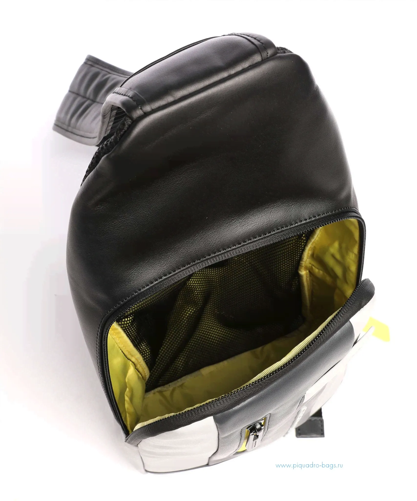 Сумка наплечная Piquadro Urban CA4536UB00/GRGR, gray